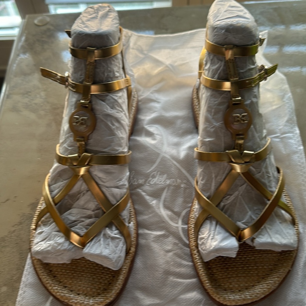 Sam Edelman Gwen, Gold Metallic Strapped Sandals NWNWT. Size 7.5 M